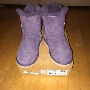Ugg Kids Bailey Button Boot Purple (Authentic)Sz 3
